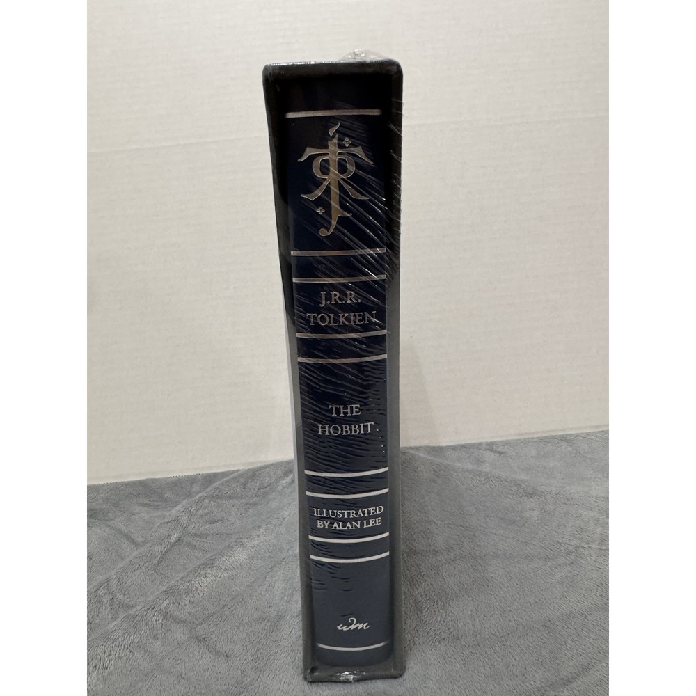 The Hobbit Illustrated Deluxe edition by Tolkien, J. R. R., Brand New, Free s...
